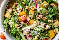 Vibrant Fattoush Salad