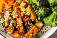Toasted Sesame Tofu Quinoa Nourish Bowl