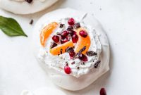 Petite Pavlova Delights