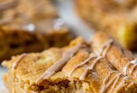 Golden Apple Bars