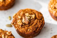 Autumn Paleo Pumpkin Muffins