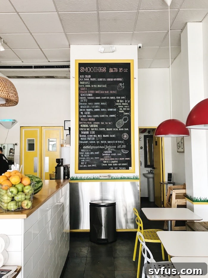 Healthy breakfast in Condado: BaJuice