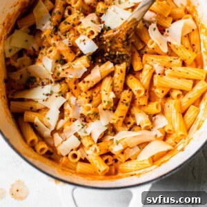 pasta in a pot