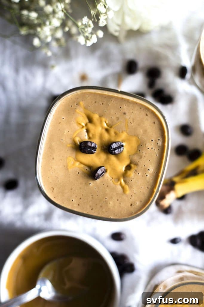 Peanut Butter Espresso Smoothie | A creamy peanut butter smoothie with a hint of espresso--so good and a tasty breakfast smoothie!