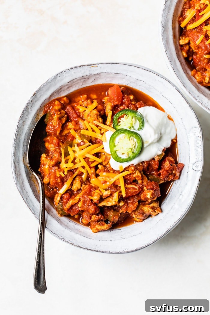 low carb chili, ground turkey no bean chili with toppings