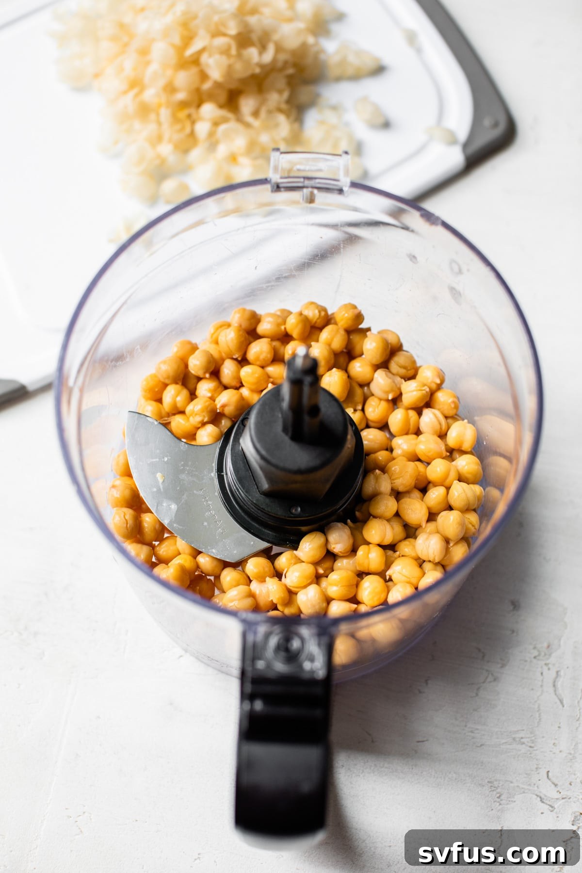 chickpeas in a food processor