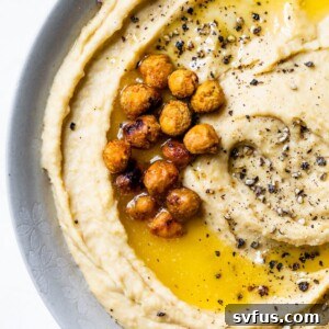 bowl of hummus