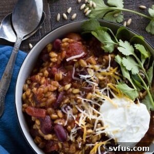 Easy Farro Chili Recipe Image