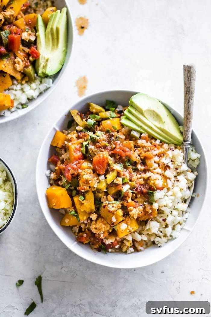 Butternut Squash Chili | #whole30 | thealmondeater.com
