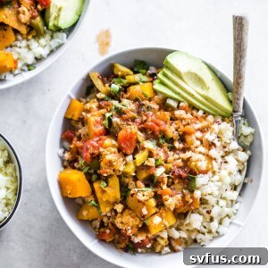 Butternut Squash Chili | #whole30 | thealmondeater.com